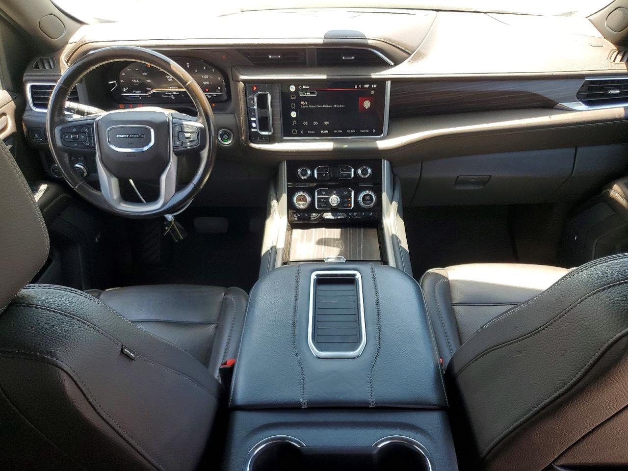 GMC Yukon Denali