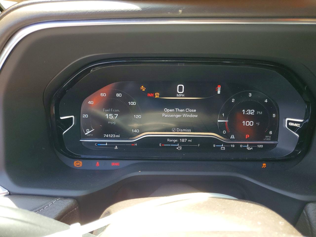 GMC Yukon Denali