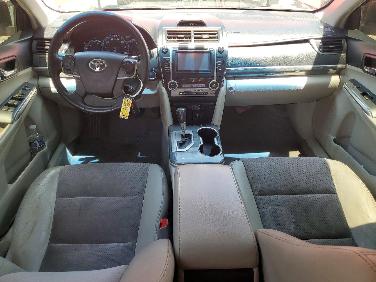 Toyota Camry Xle