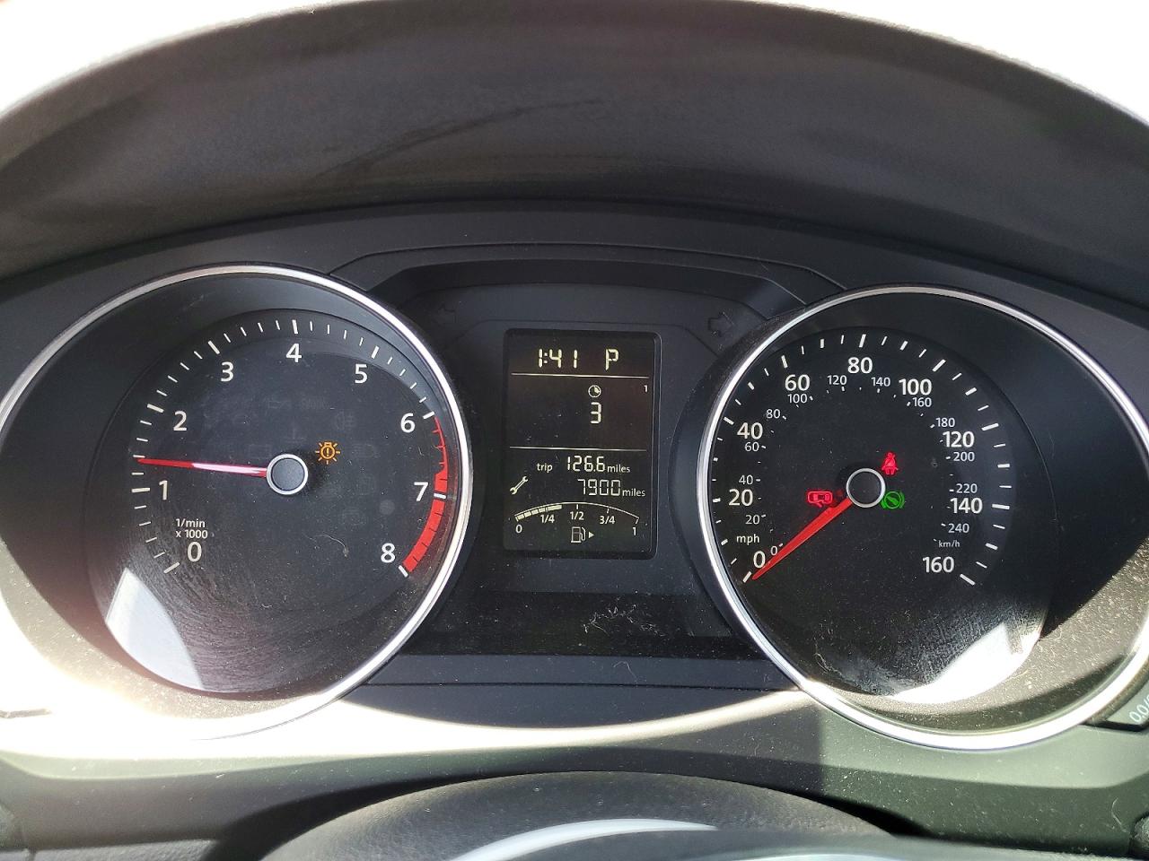 Volkswagen Jetta S