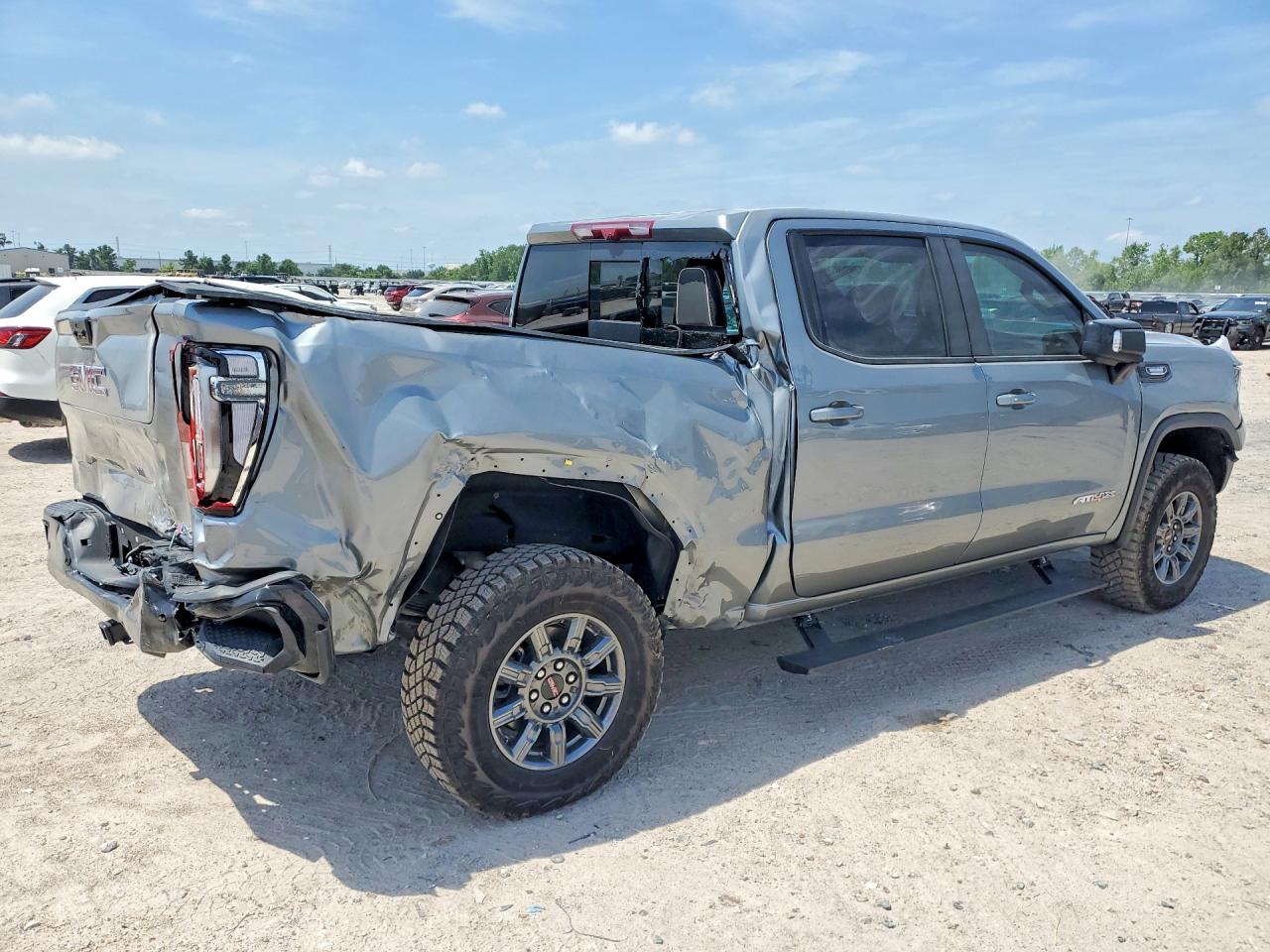 GMC Sierra K1500 At4x