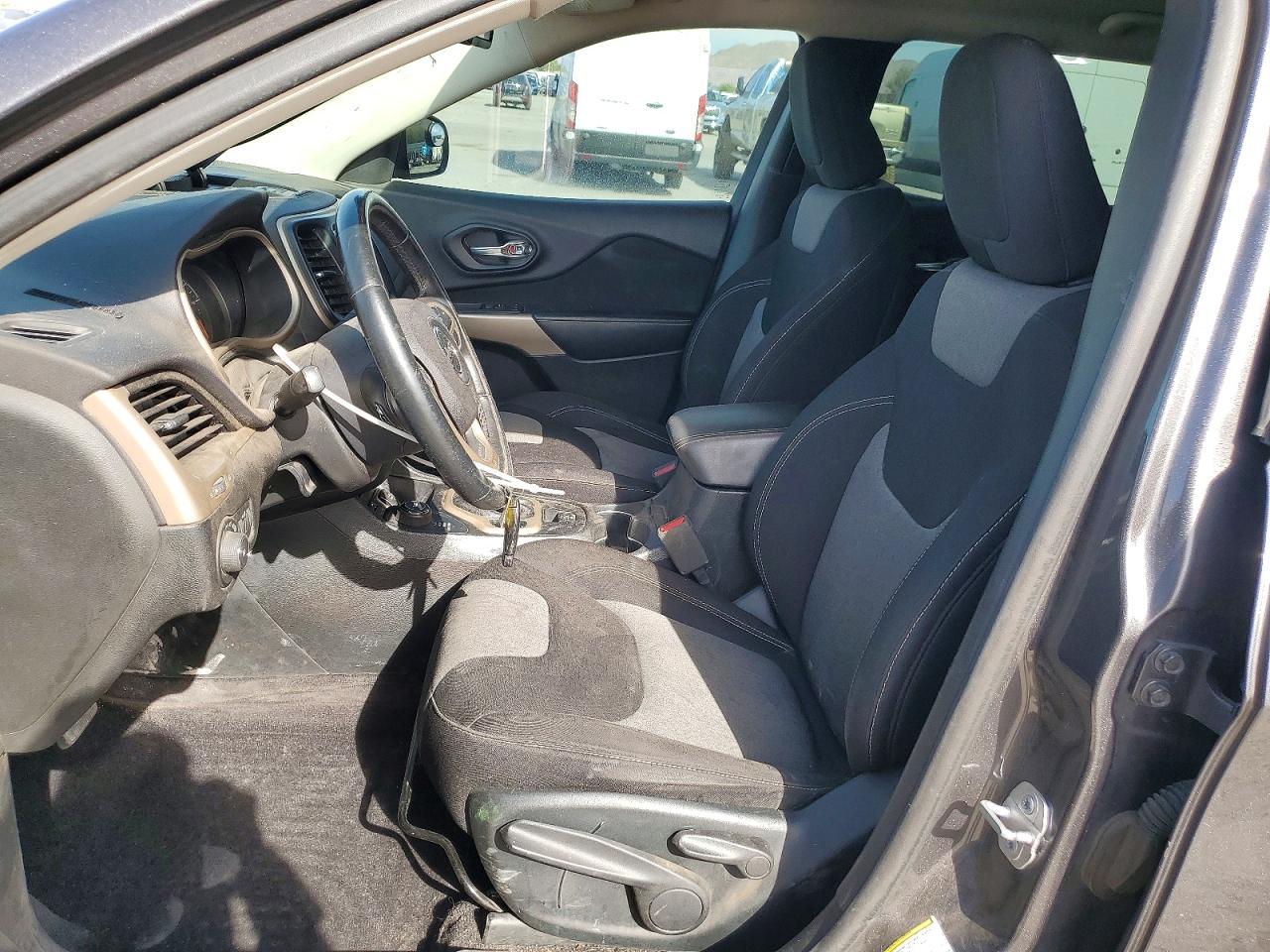 Jeep Grand Cherokee Latitude