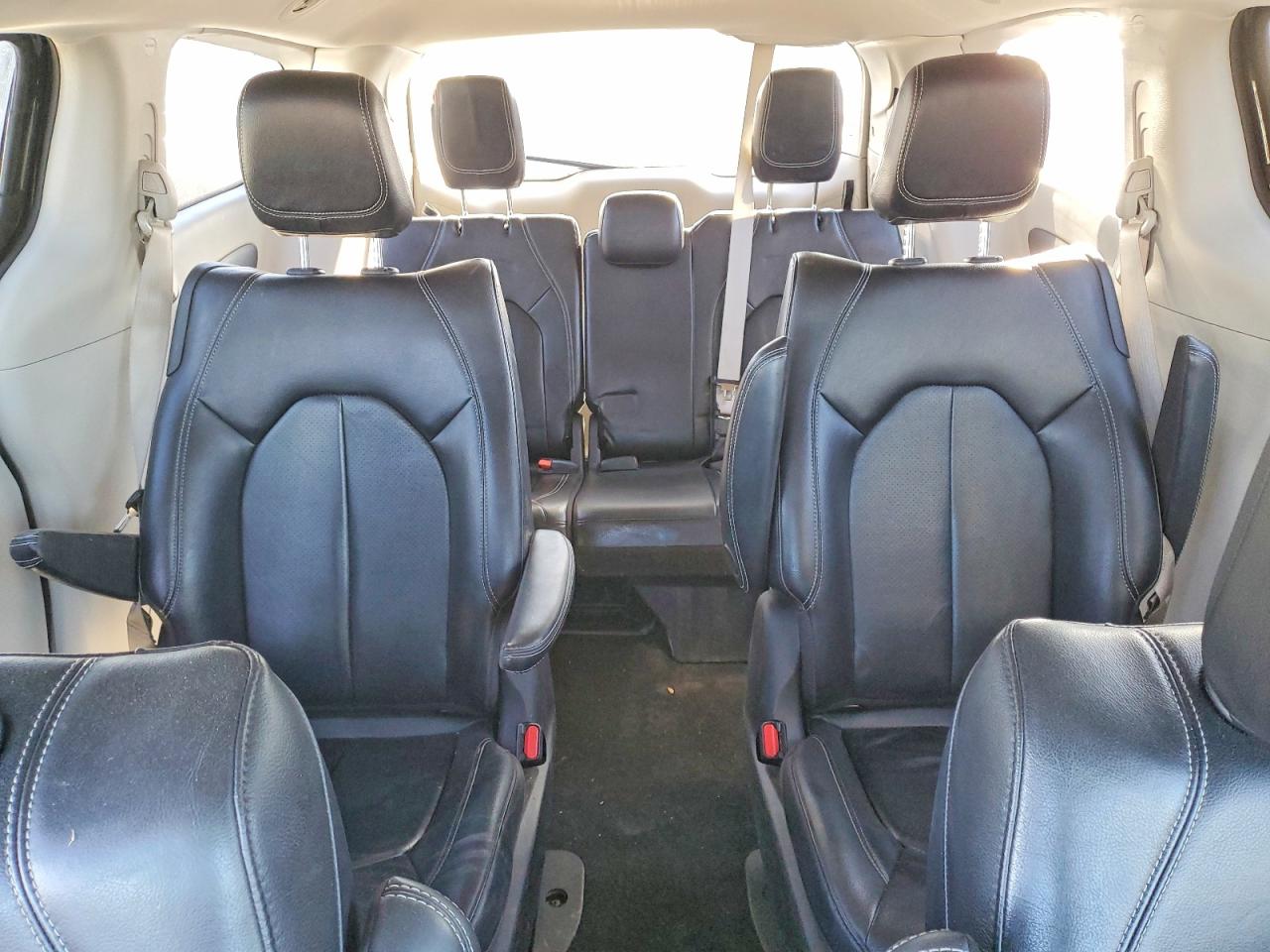 Chrysler Pacifica Hybrid Touring L