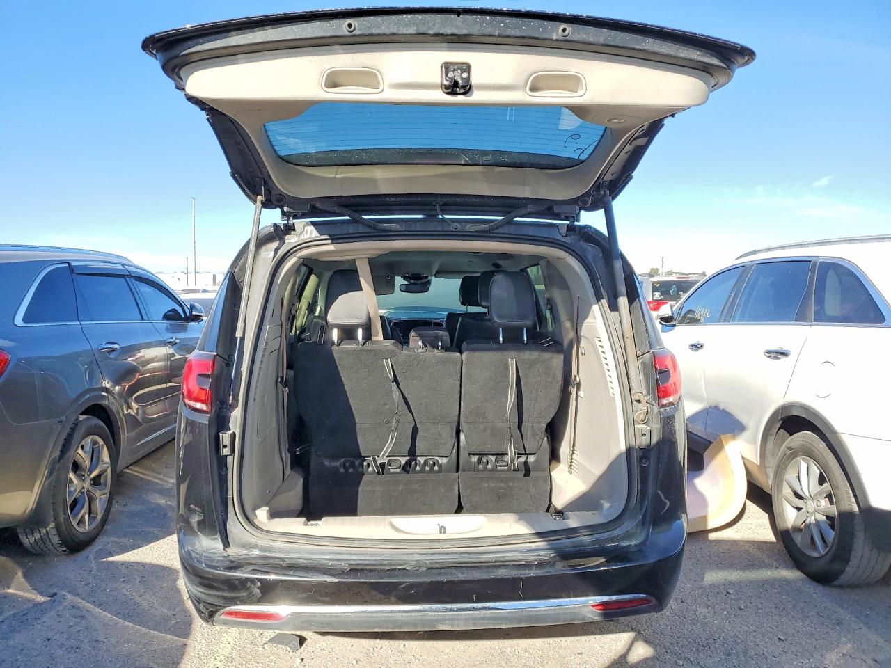 Chrysler Pacifica Hybrid Touring L