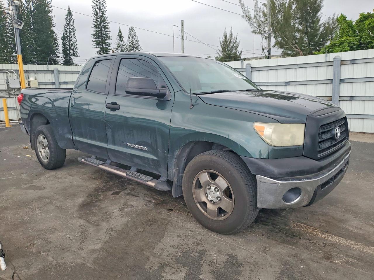Toyota Tundra Grade