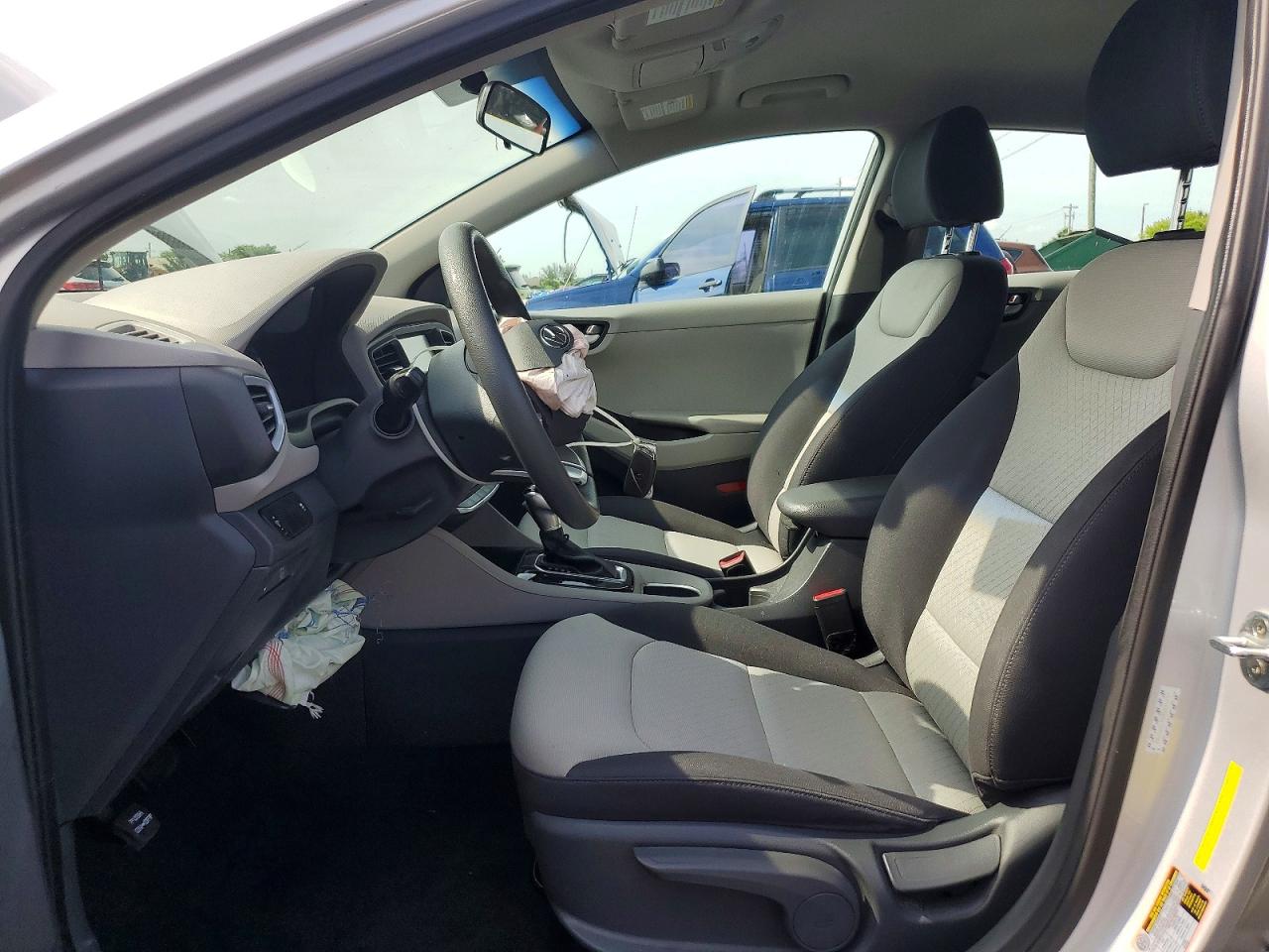Hyundai Ioniq Blue