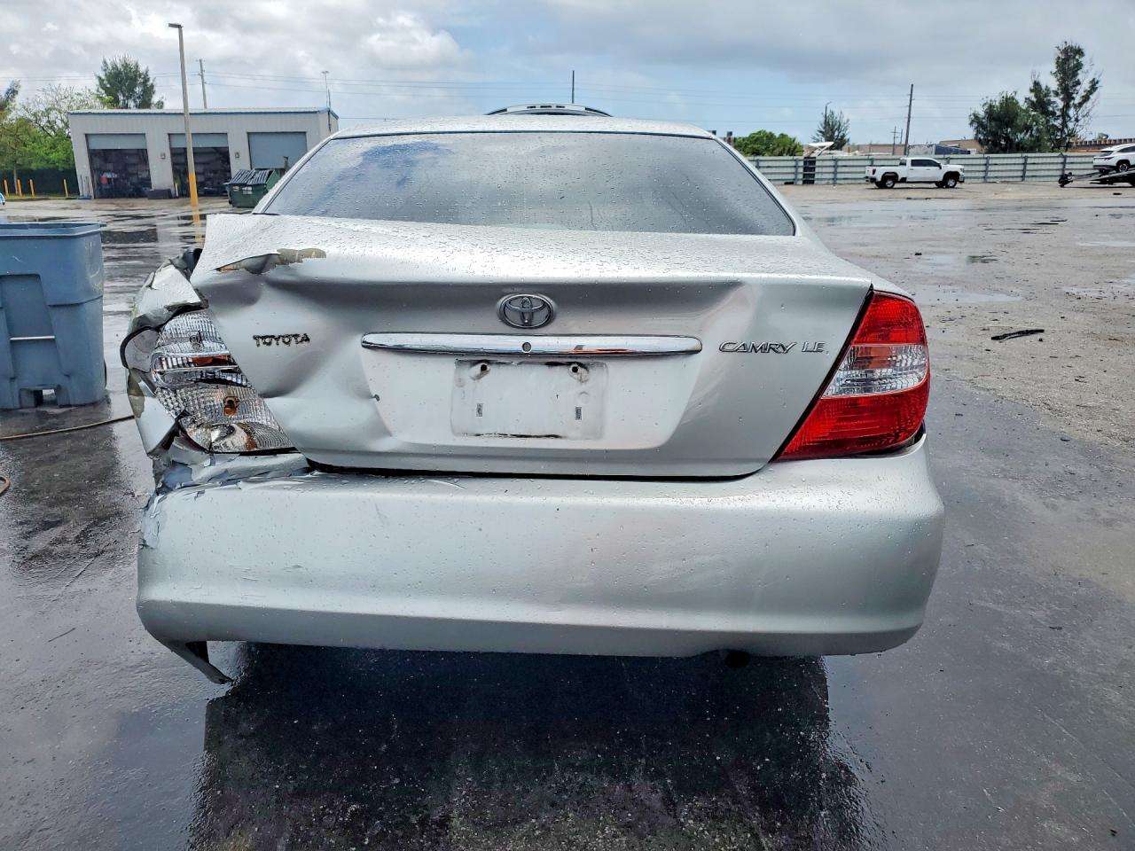 Toyota Camry Le