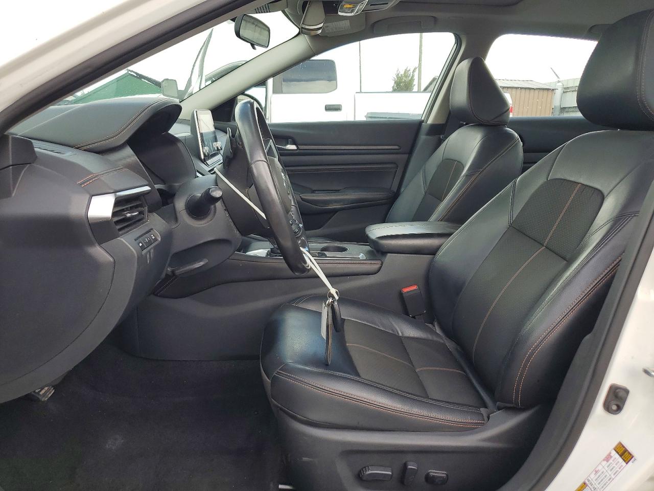 Nissan Altima Sr