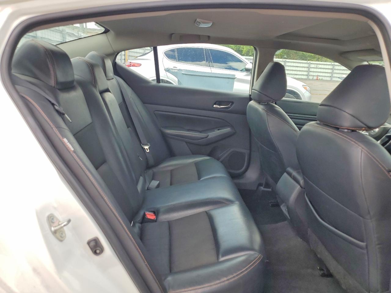 Nissan Altima Sr