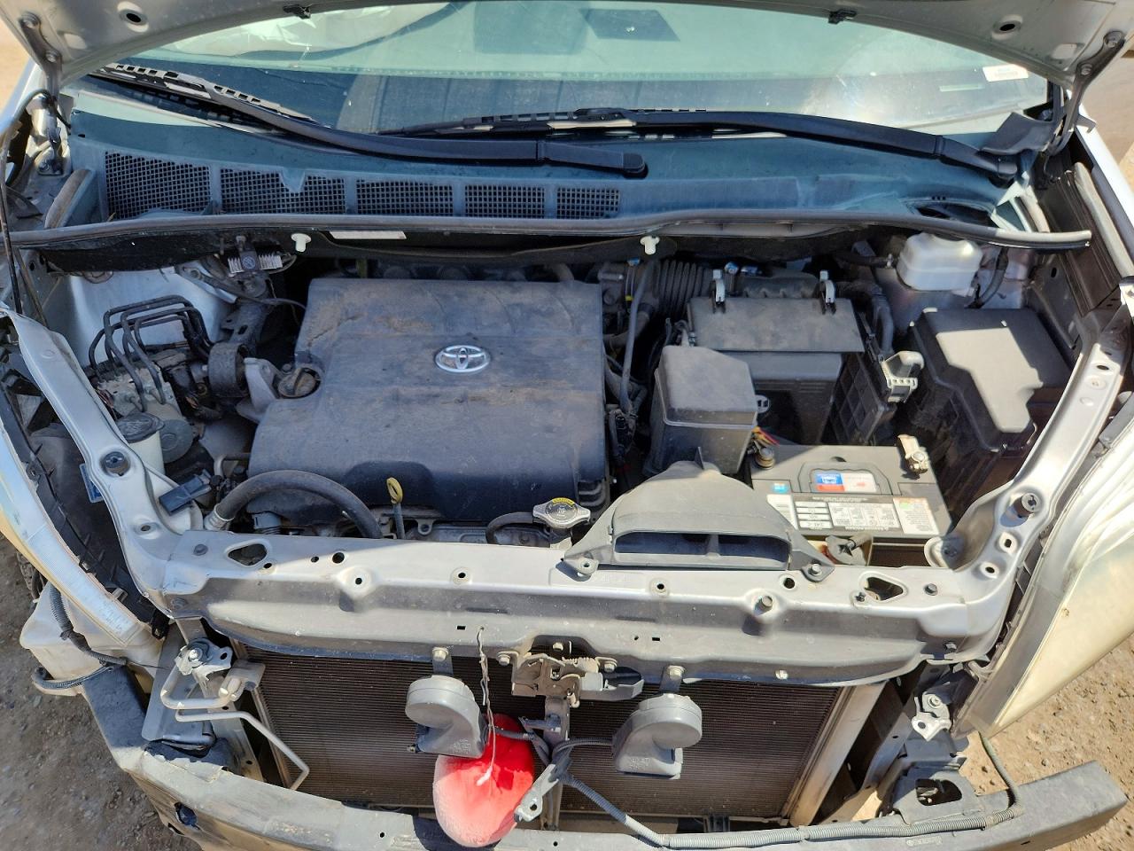Toyota Sienna Le