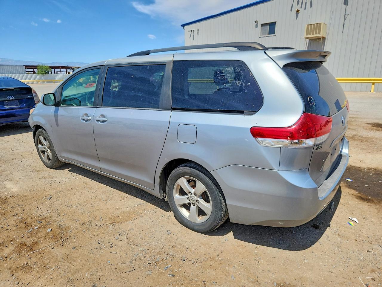 Toyota Sienna Le