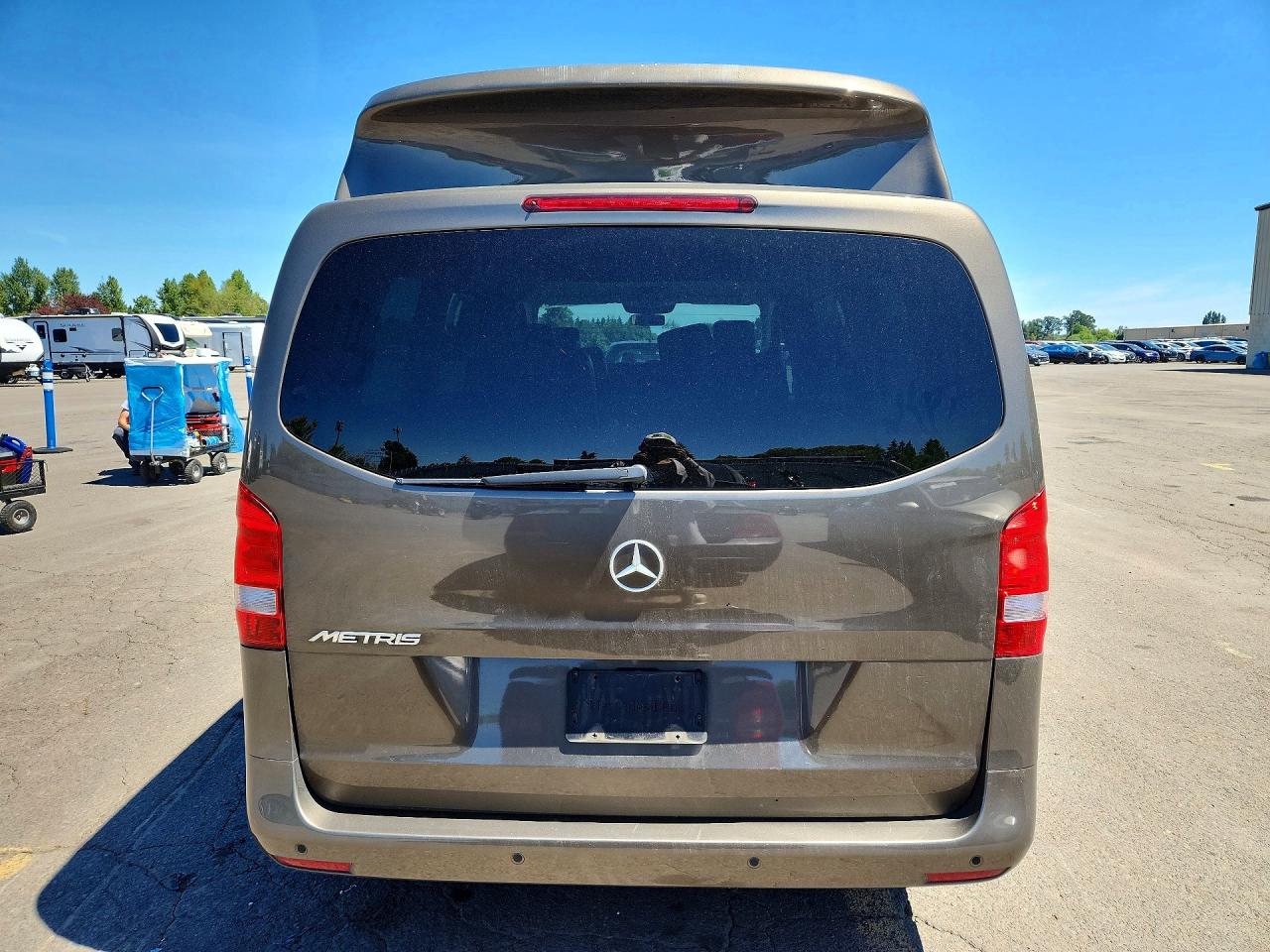 Mercedes-Benz Metris