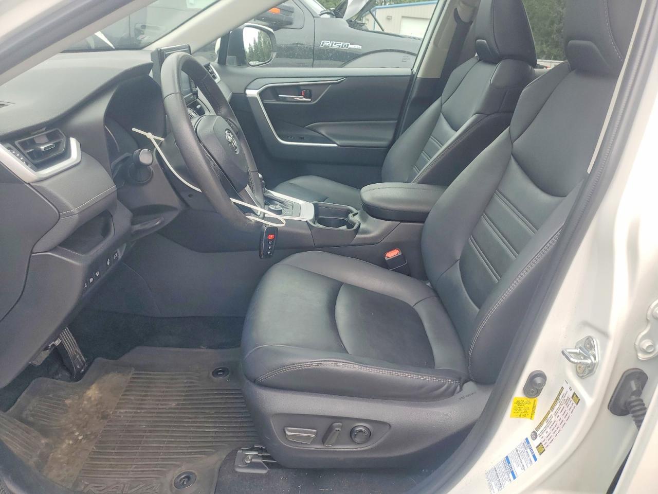 Toyota RAV4 Xle Premium