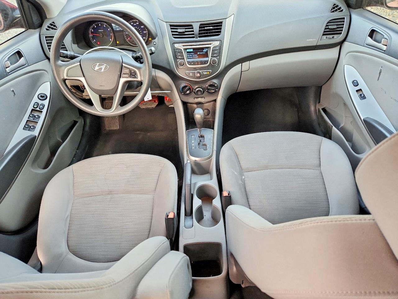 Hyundai ACCENT Gs