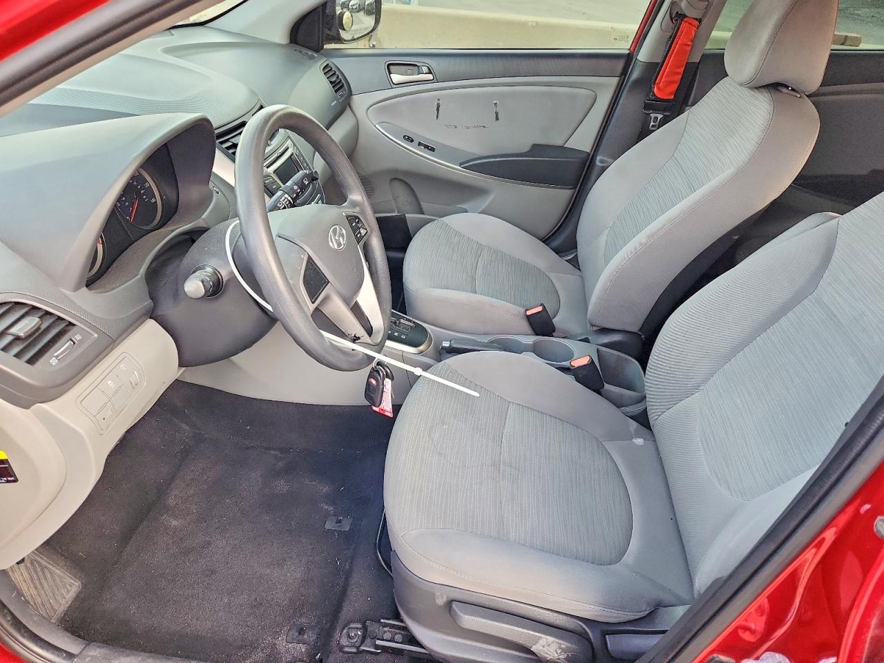 Hyundai ACCENT Gs