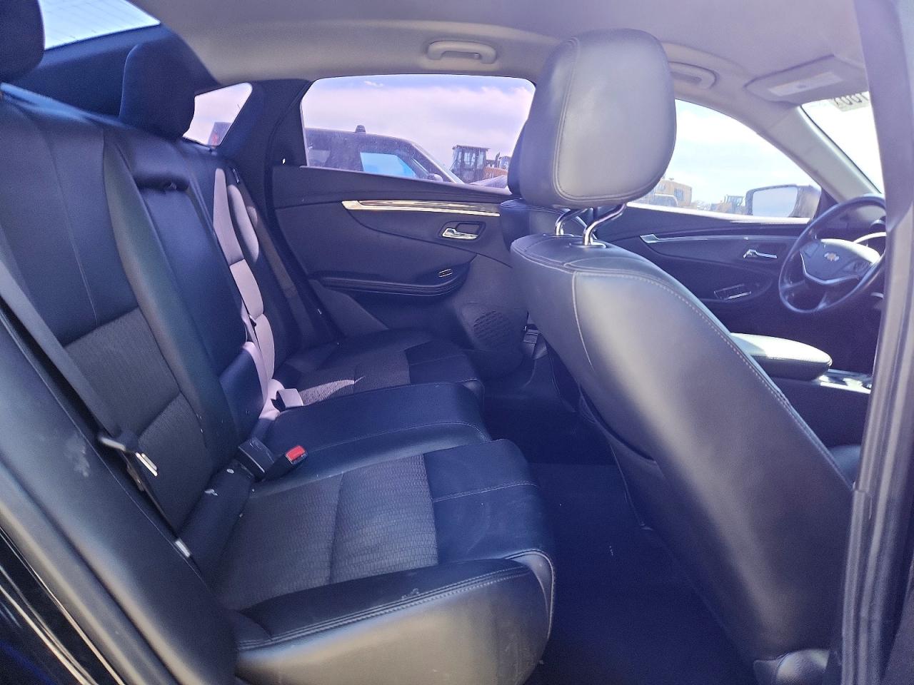 Chevrolet Impala Lt