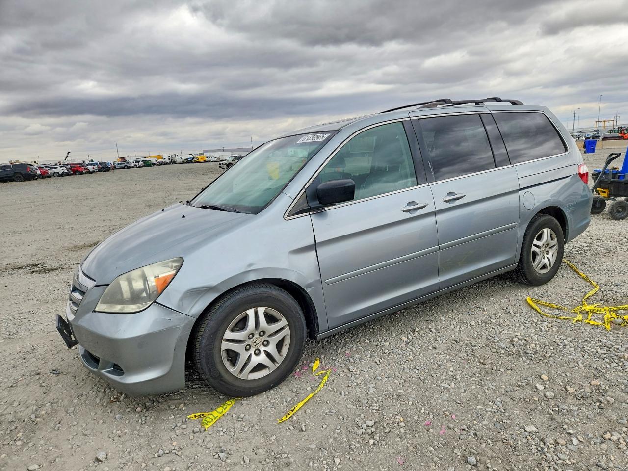 Salvage Honda Odyssey Image