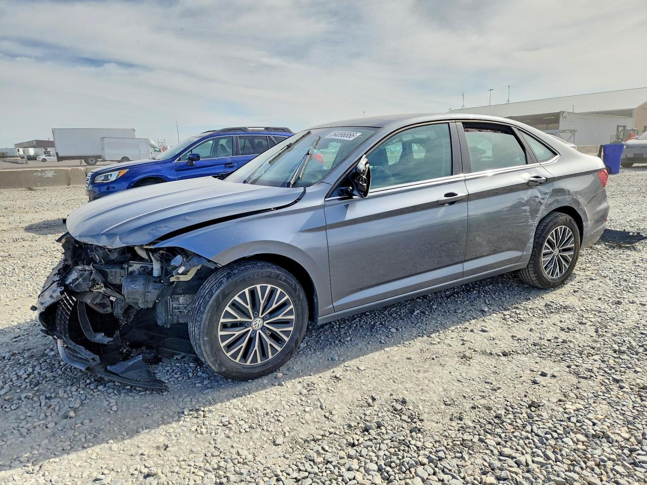 Salvage Volkswagen Jetta Image