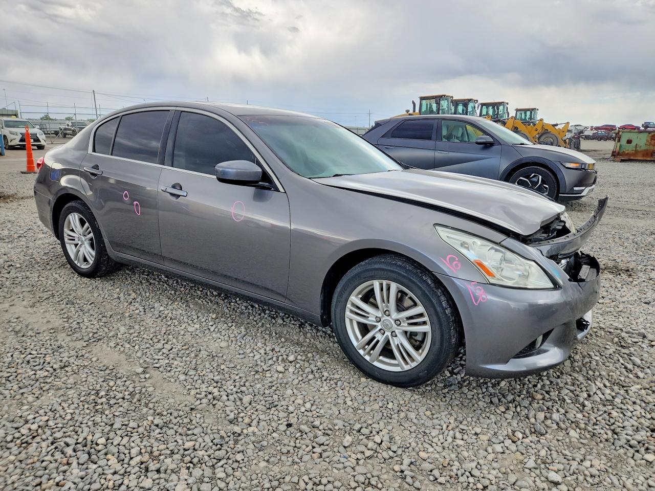 INFINITI G37 X