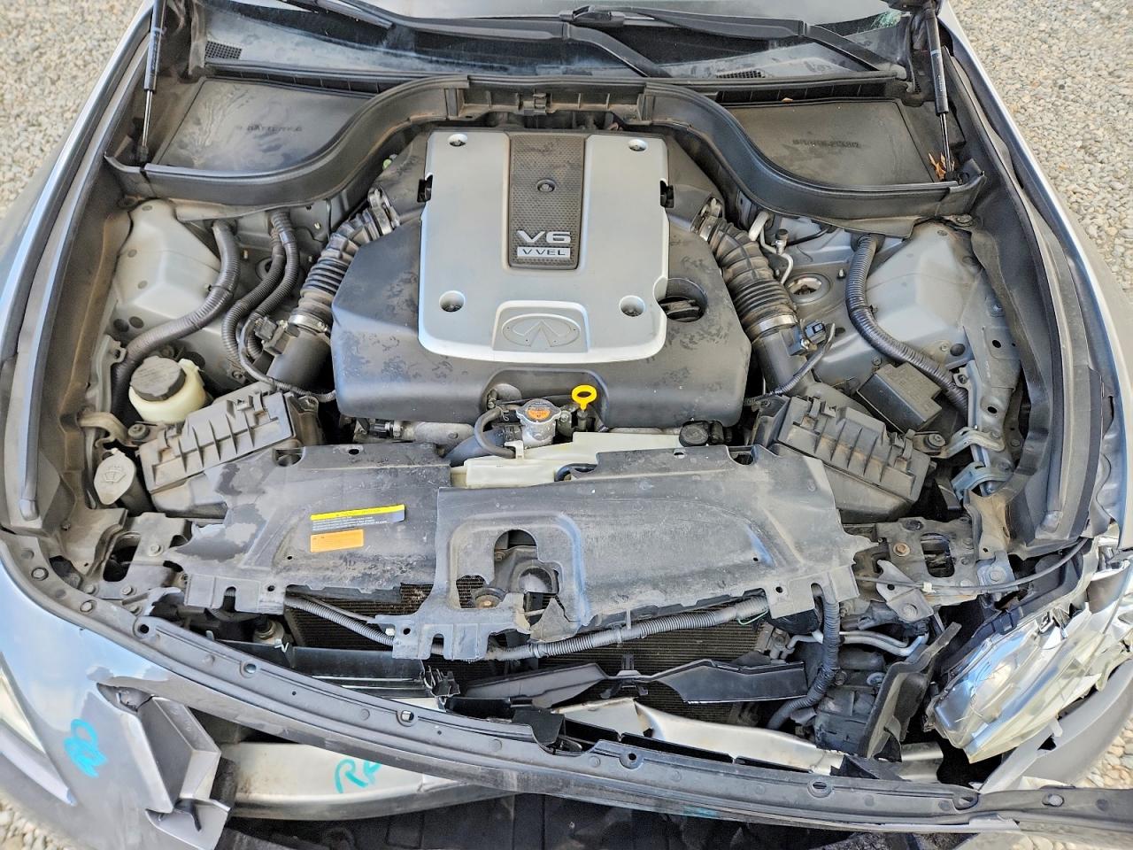 INFINITI G37 X