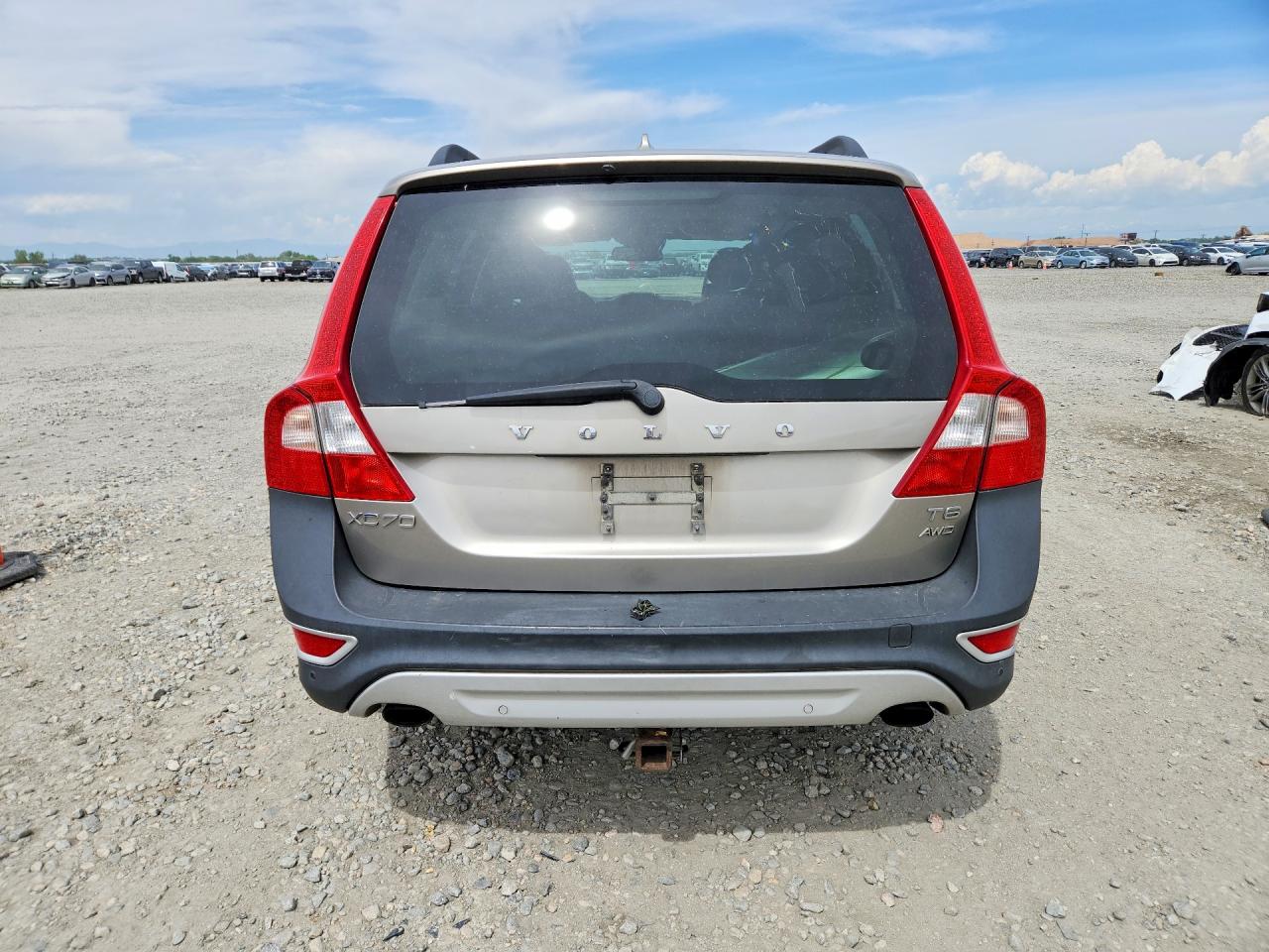 Volvo XC70 T6