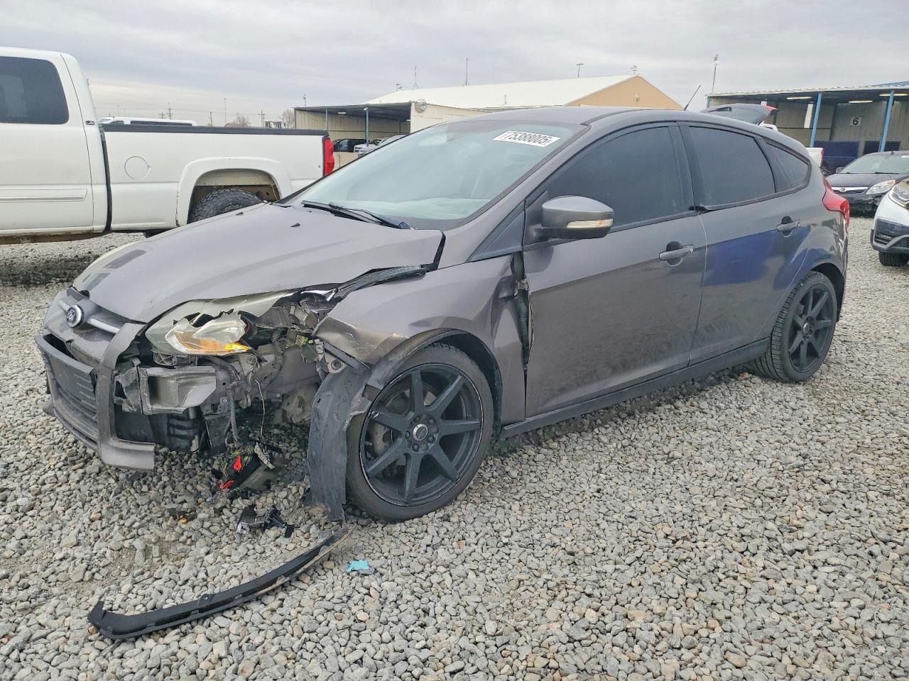 Salvage Ford Focus Image