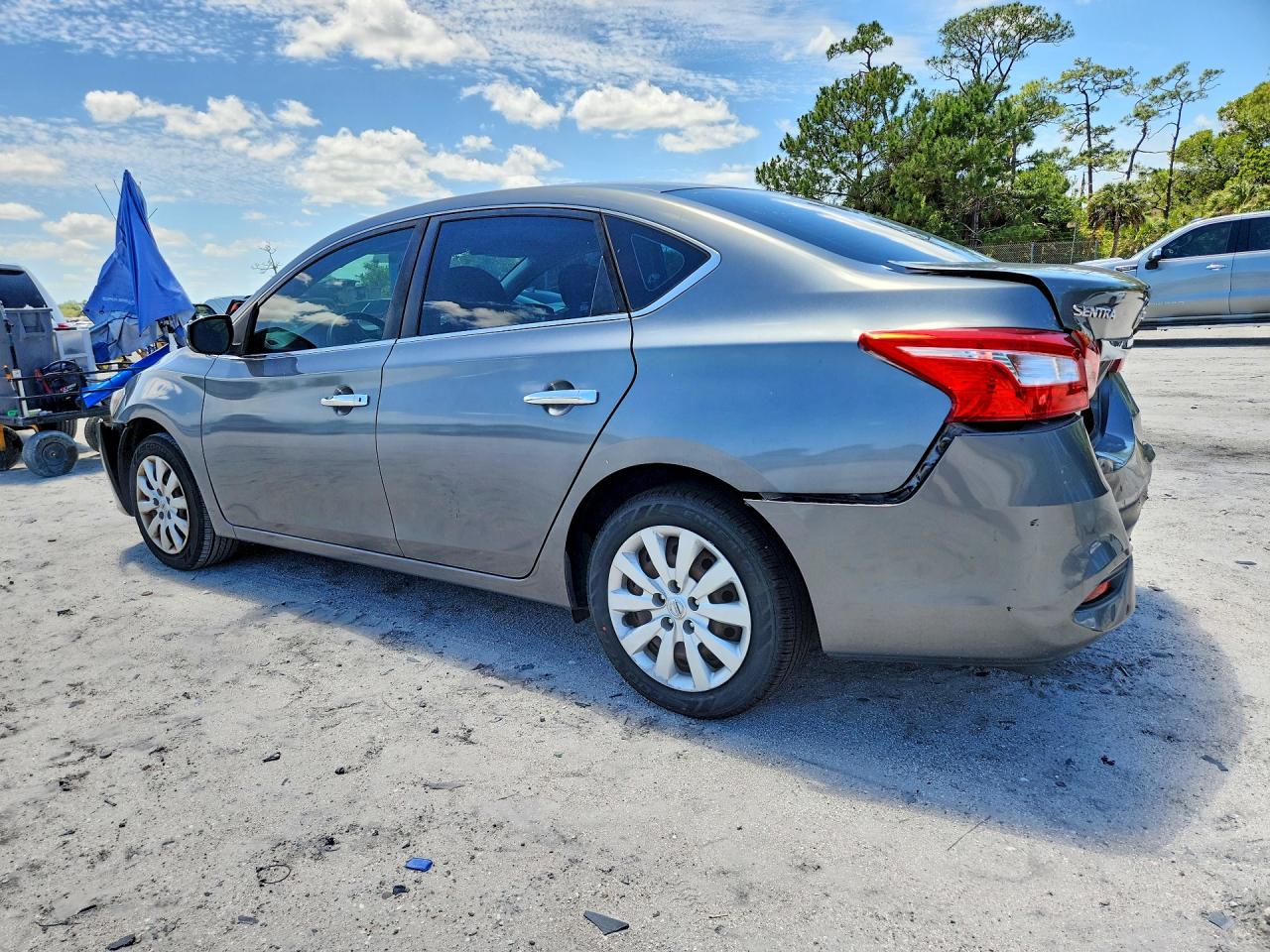 Nissan Sentra