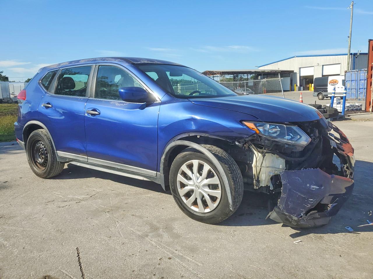 Nissan Rogue S
