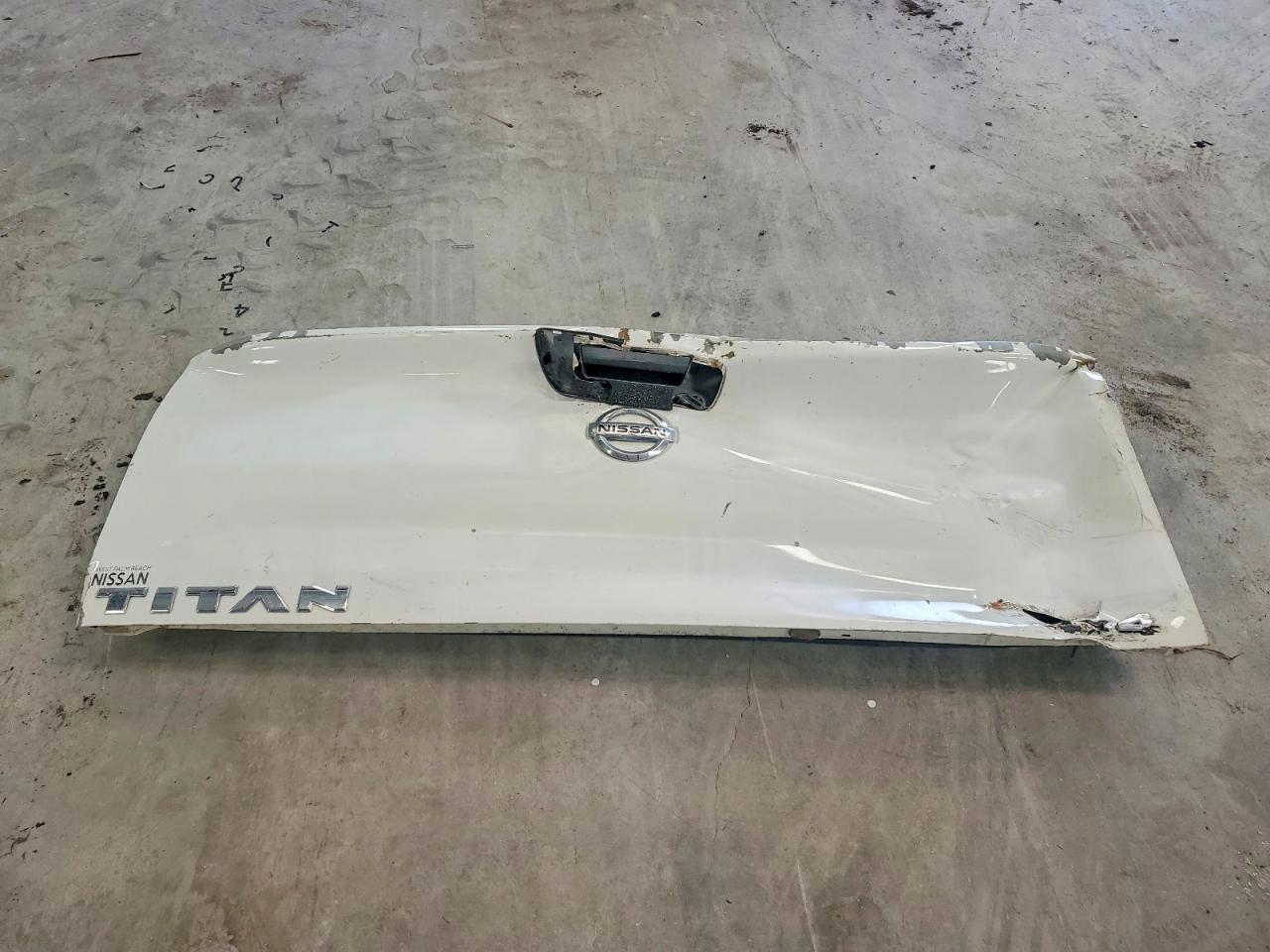 Nissan Titan S