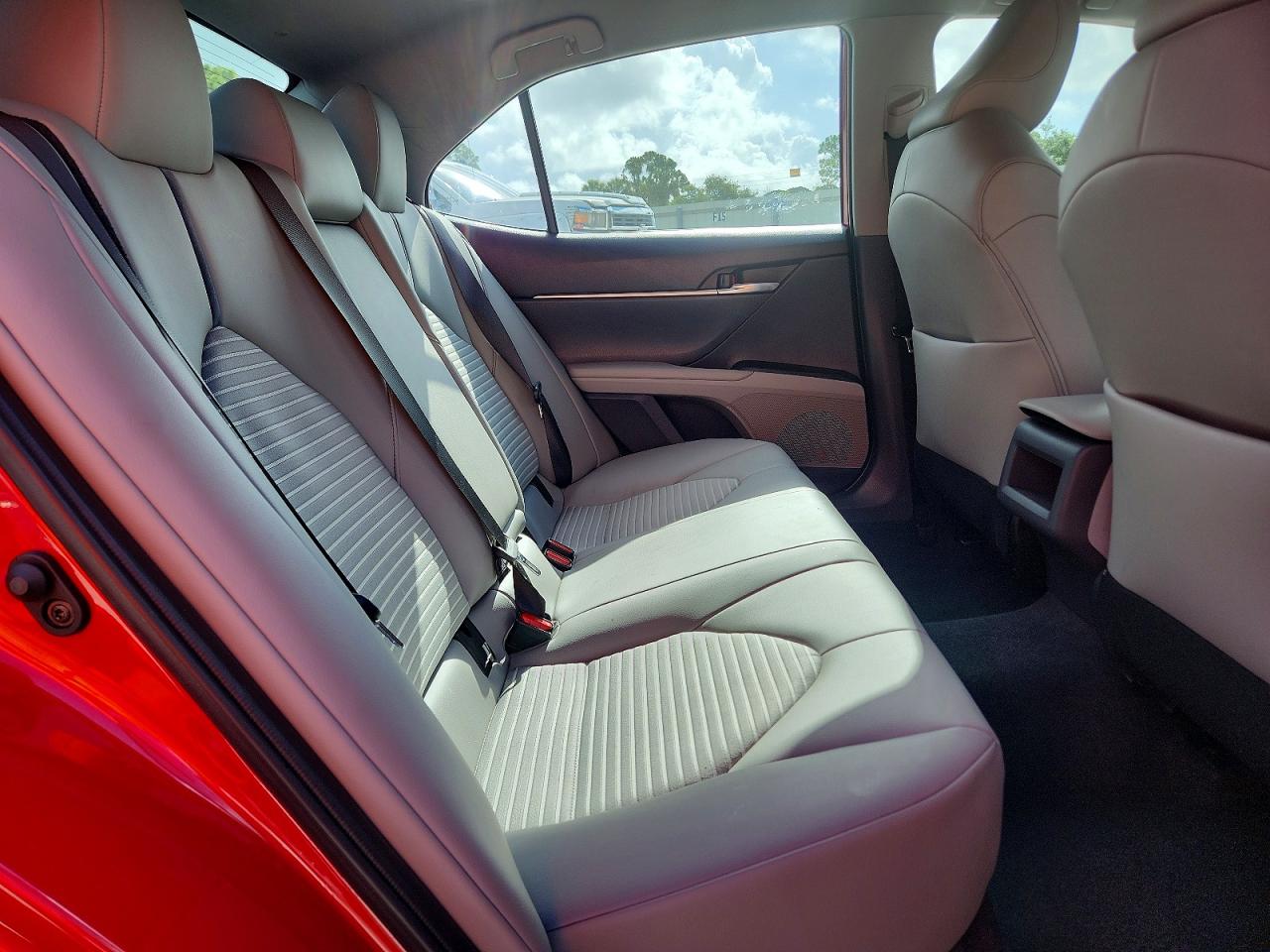 Toyota Camry Se