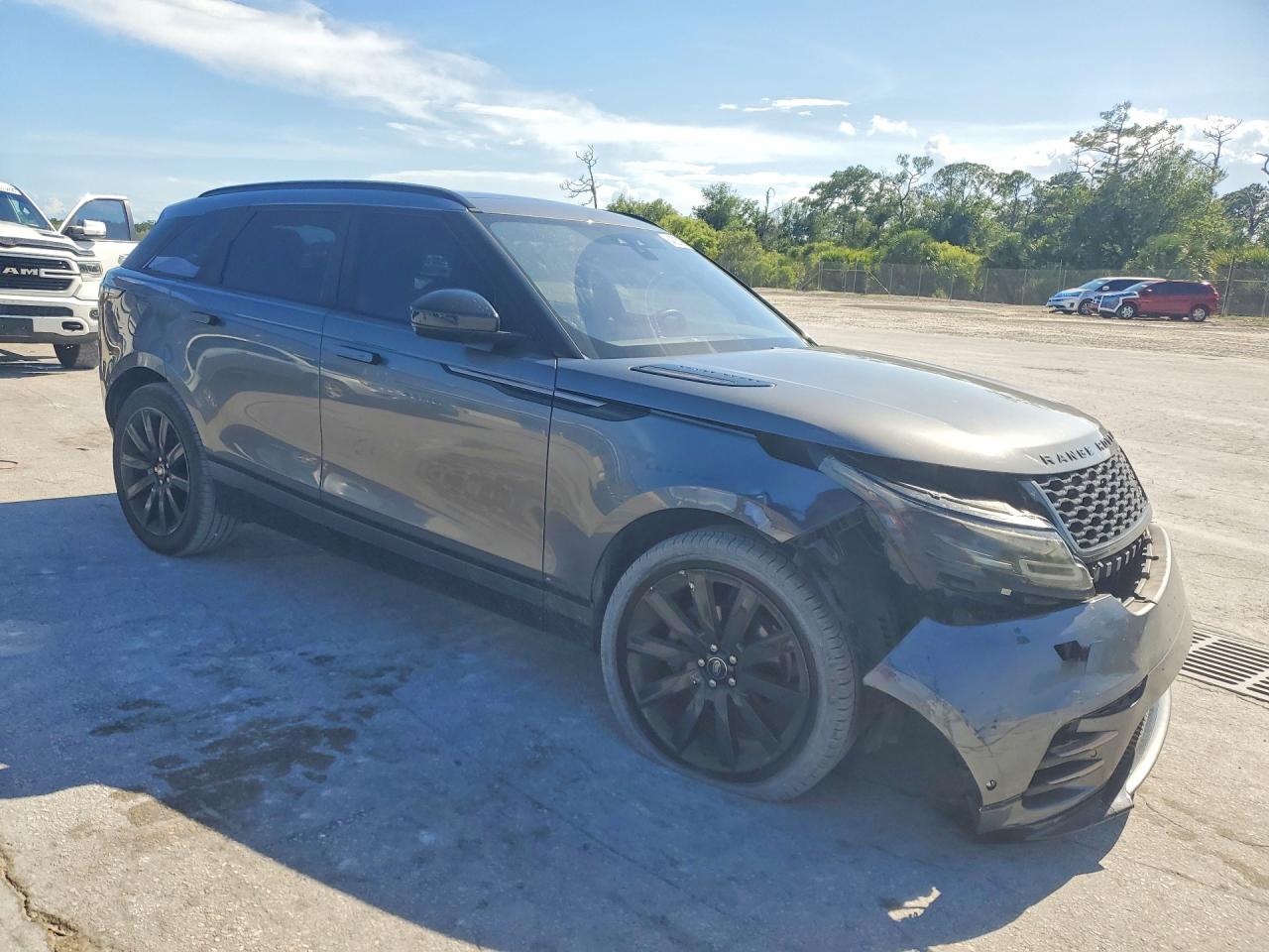 Land Rover Range Rover R-dynamic Se
