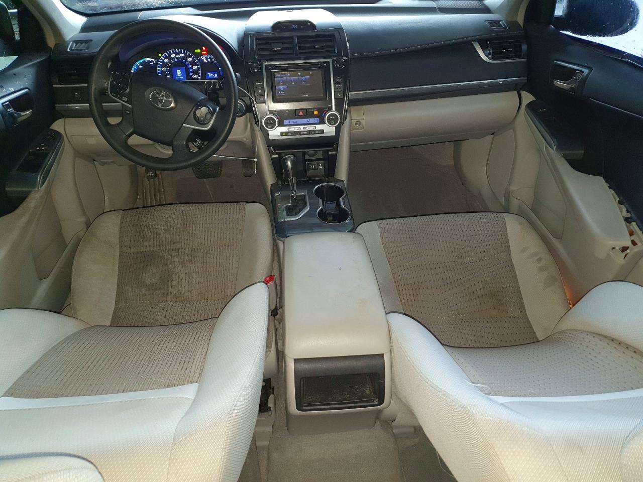 Toyota Camry Le