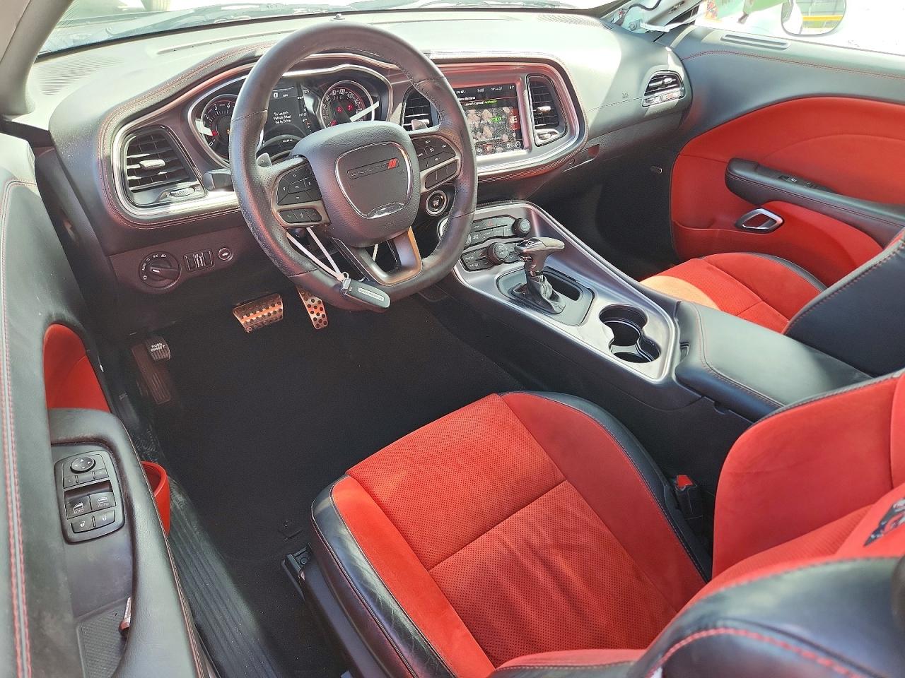 Dodge Challenger R
