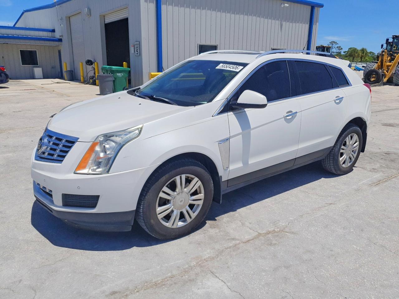 Salvage Cadillac SRX Image