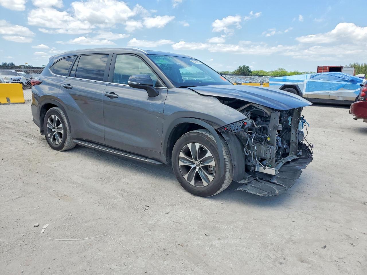 Toyota Highlander Xle