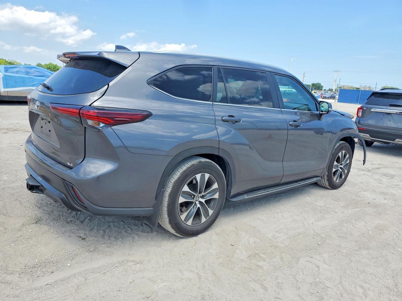 Toyota Highlander Xle