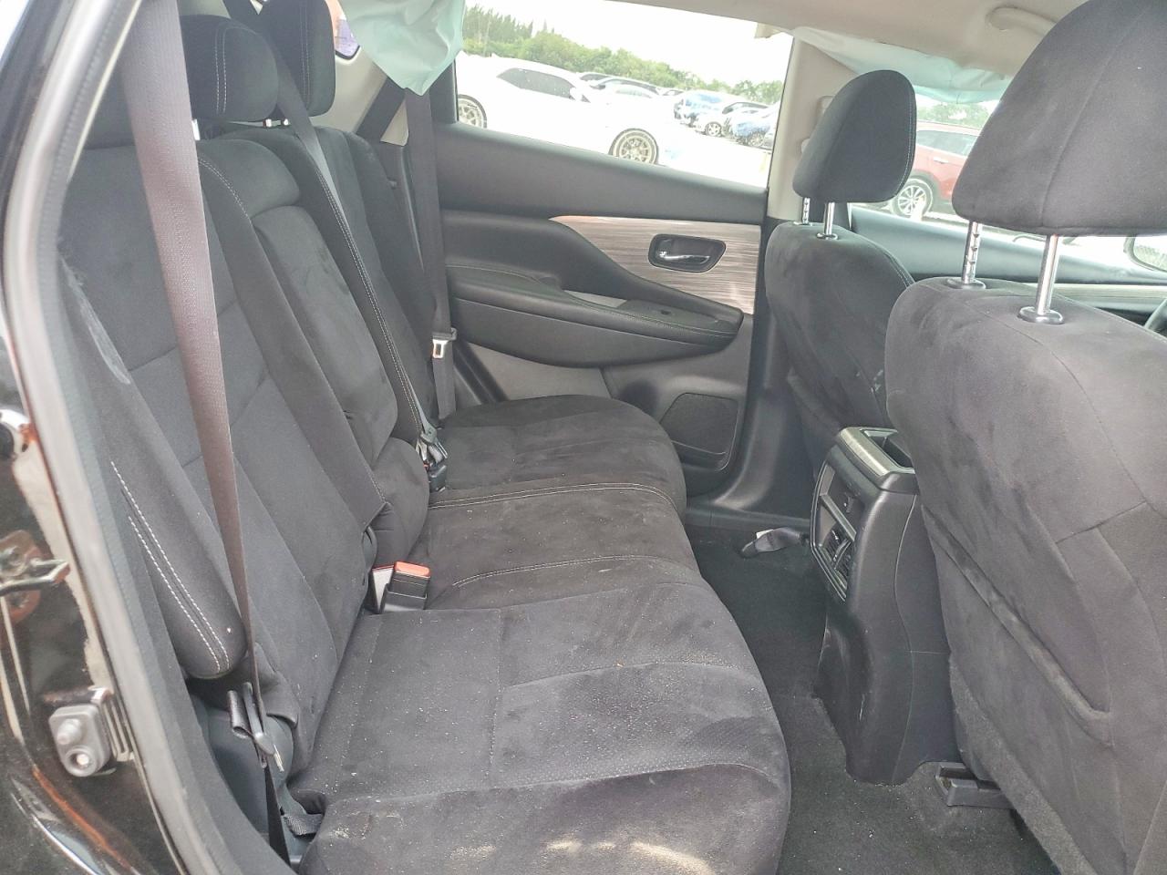 Nissan Murano Sv