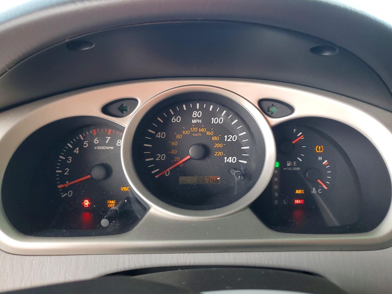 Toyota Highlander Base
