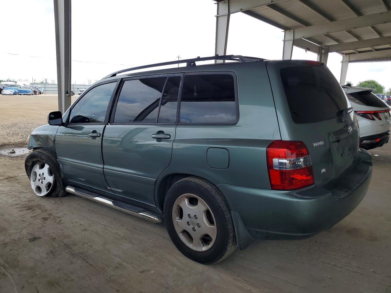 Toyota Highlander Base