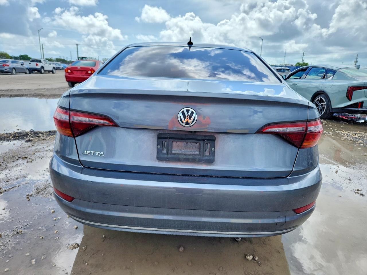 Volkswagen Jetta S