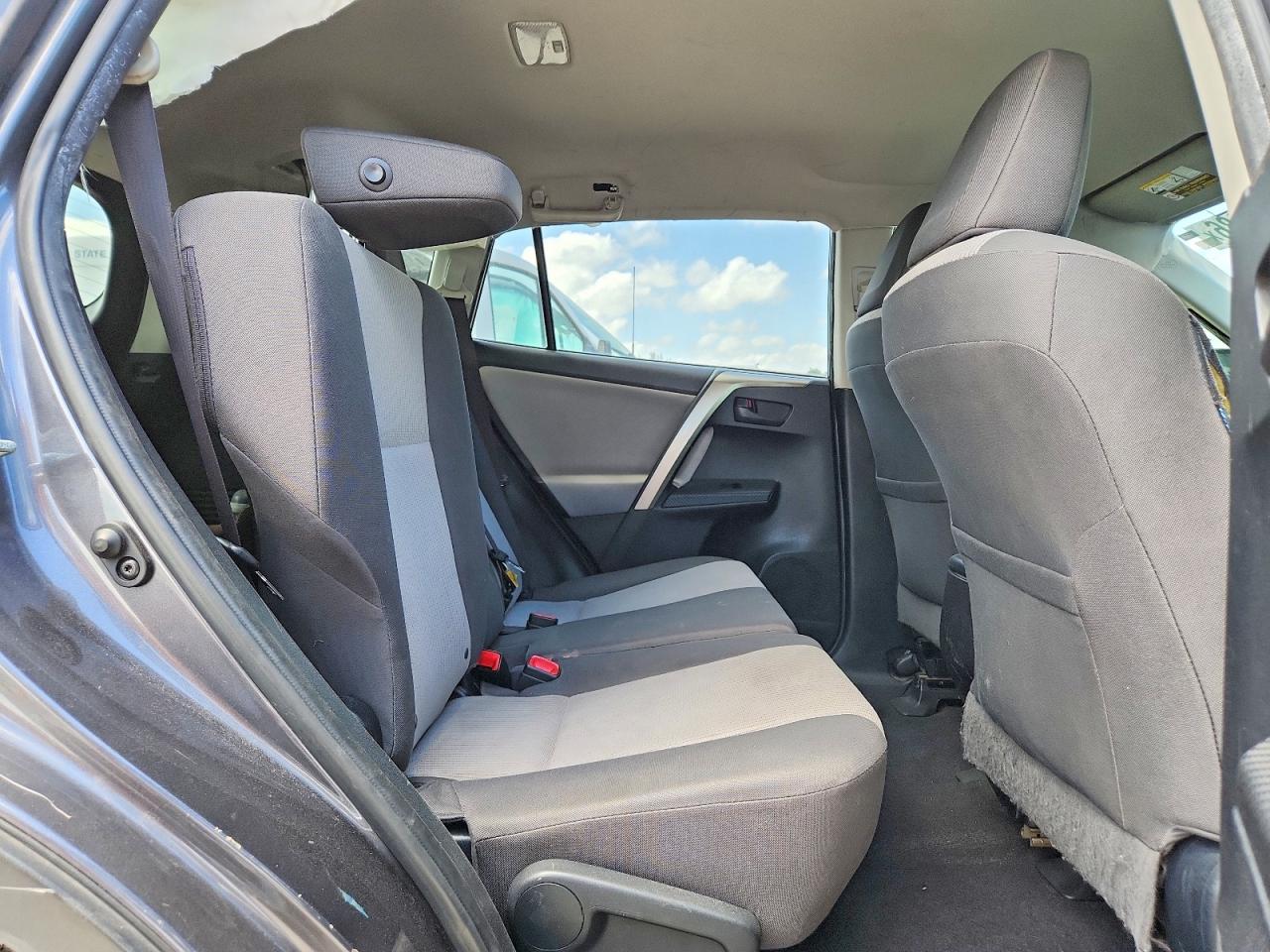 Toyota RAV4 Le