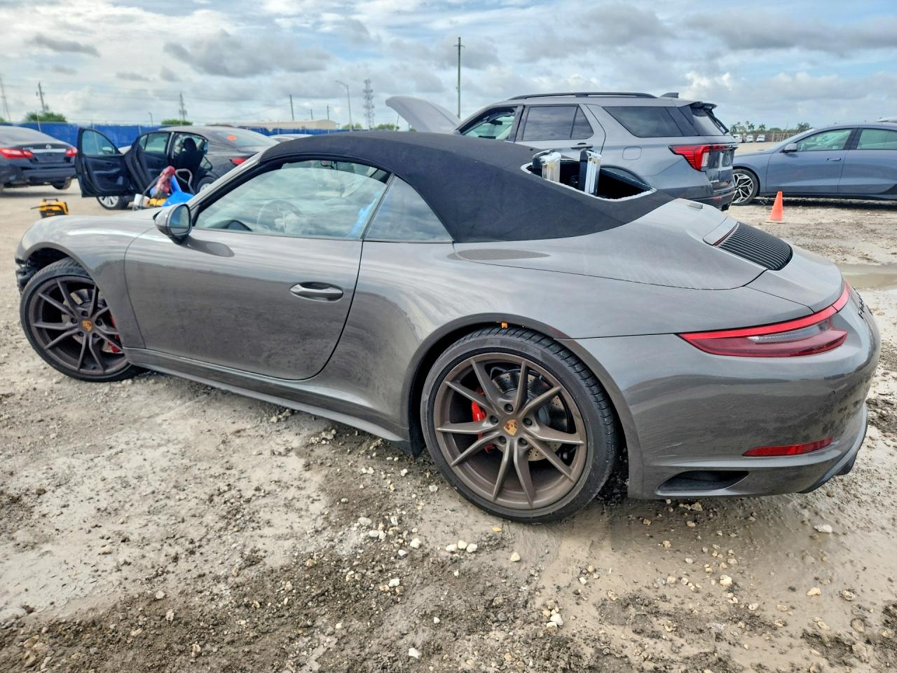 Porsche 911 Carrera S