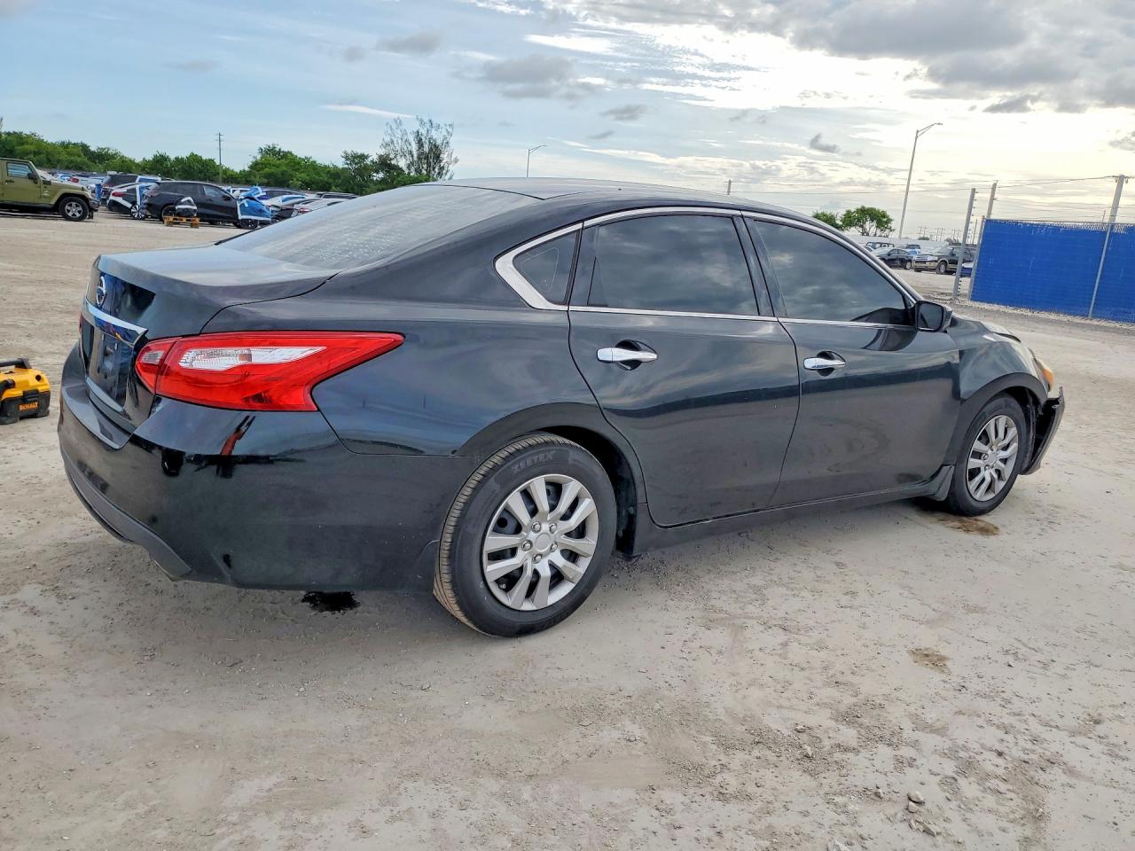 Nissan Altima 2.5 S