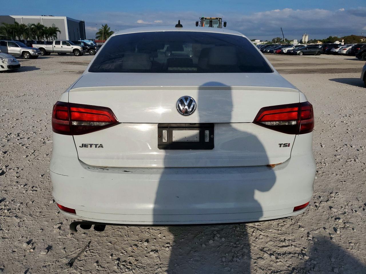 Volkswagen Jetta Sport