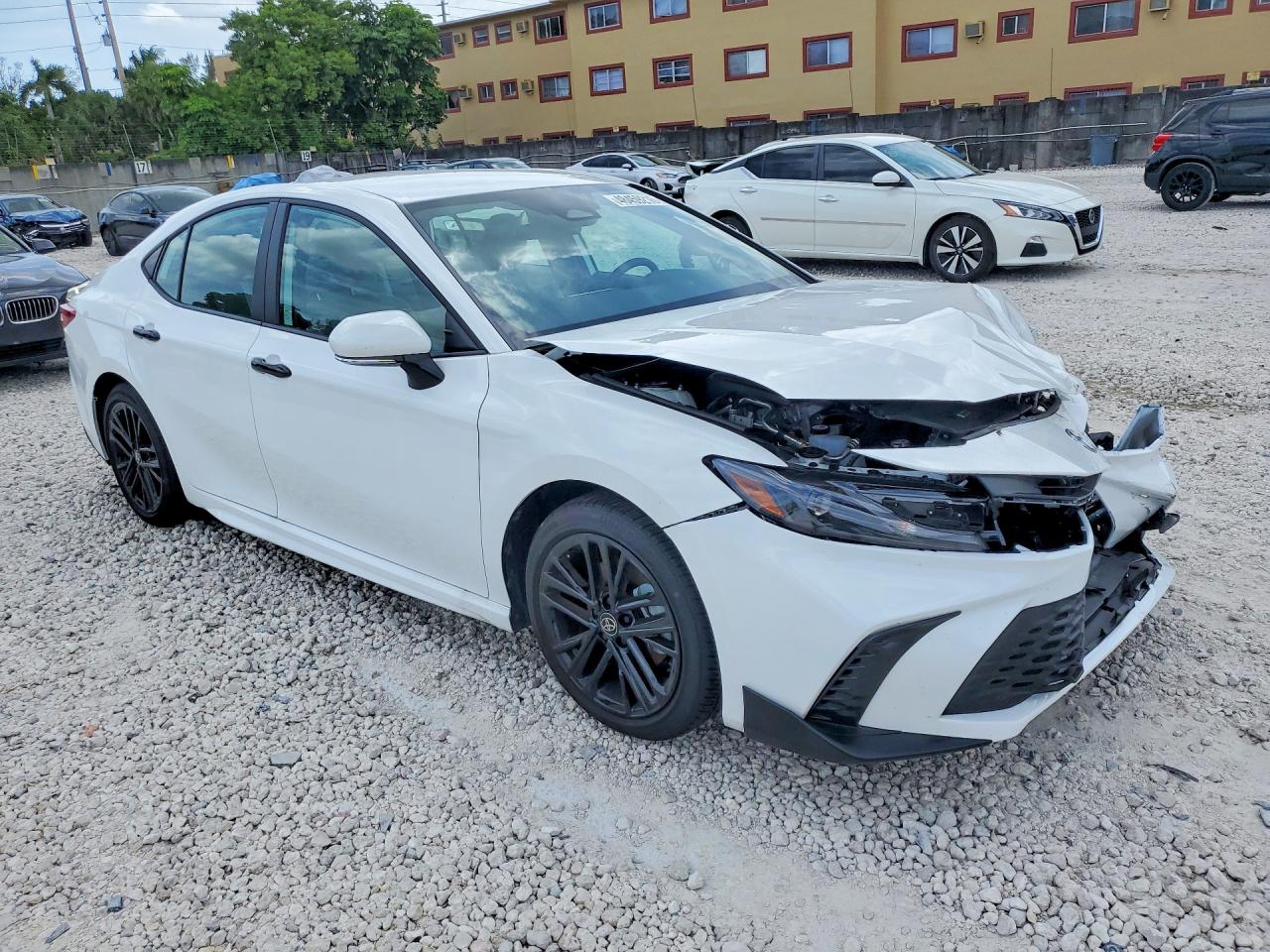 Toyota Camry Se