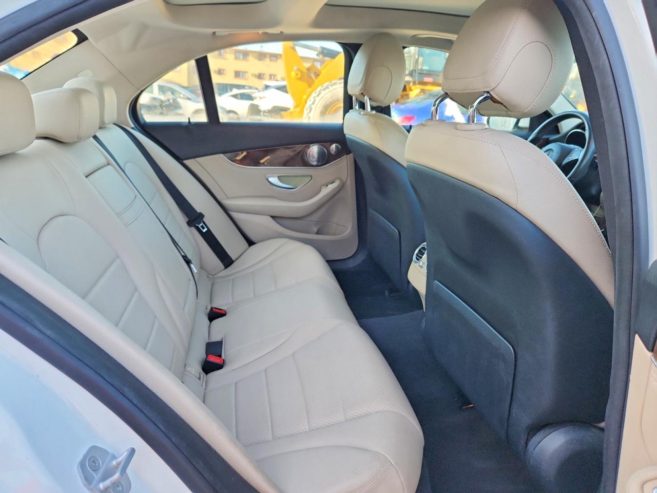 Mercedes-Benz C-Class 300 4matic