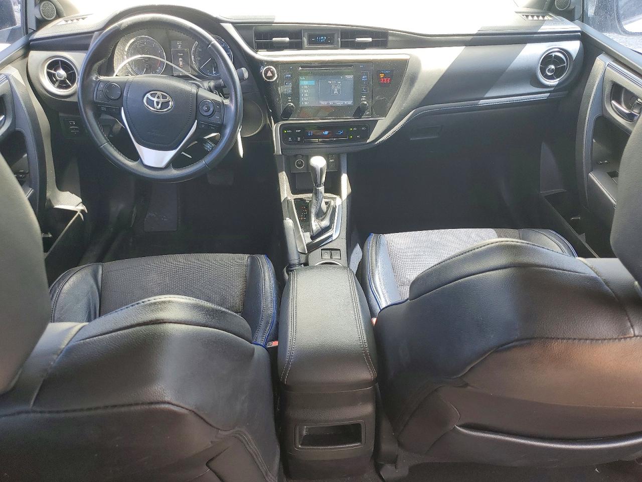 Toyota Corolla Se