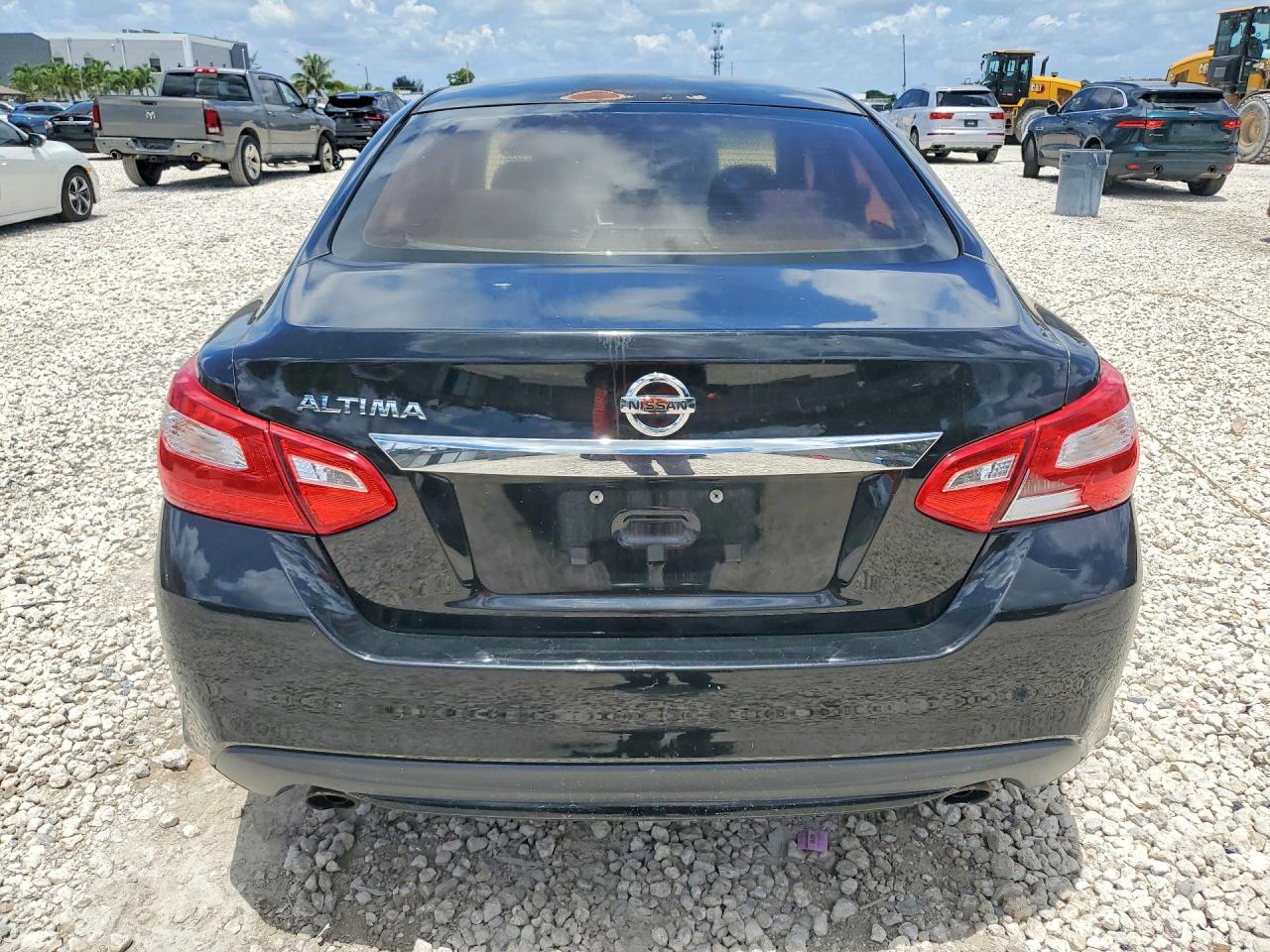 Nissan Altima 2.5 S