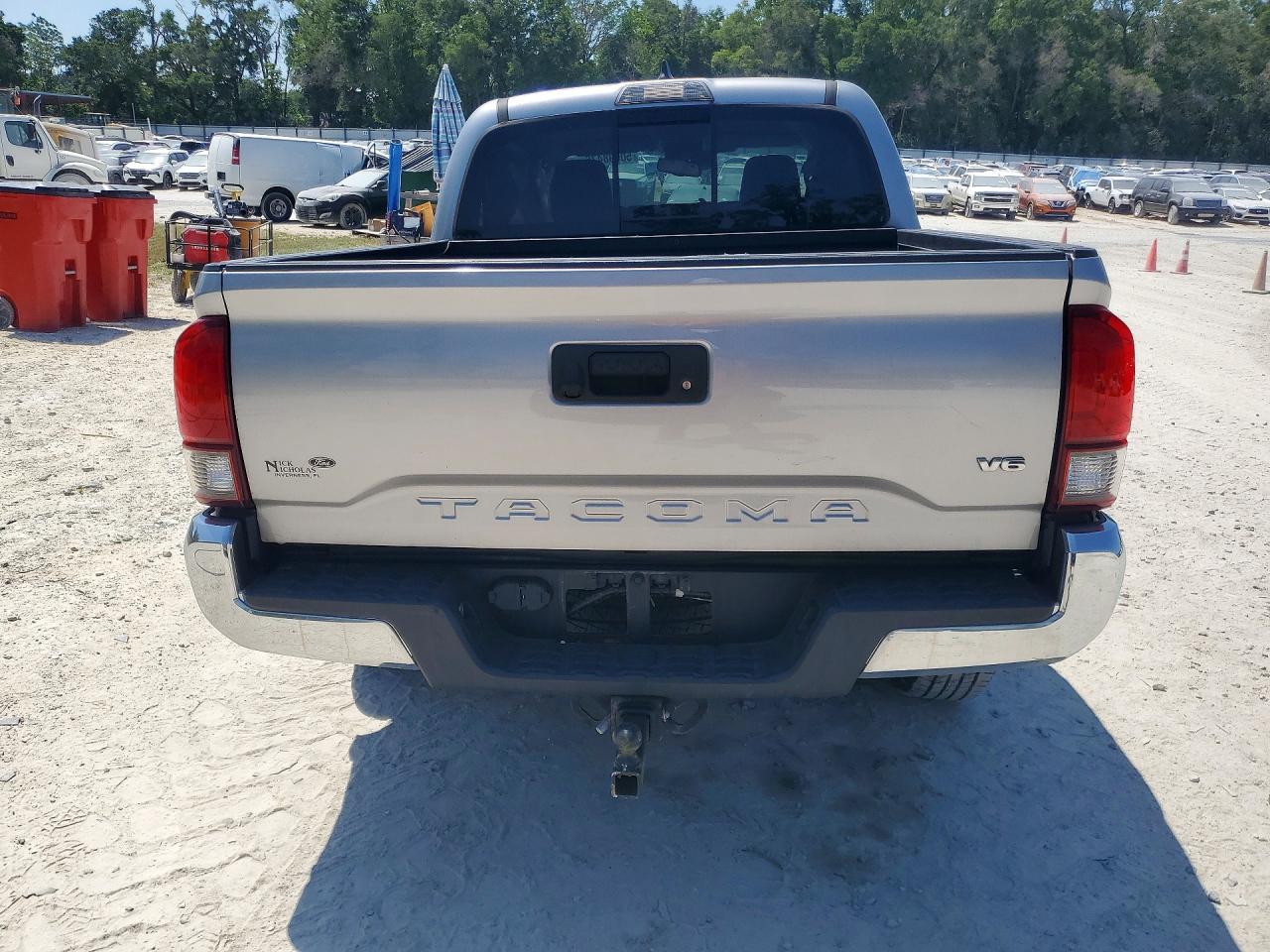 Toyota Tacoma Sr5 V6
