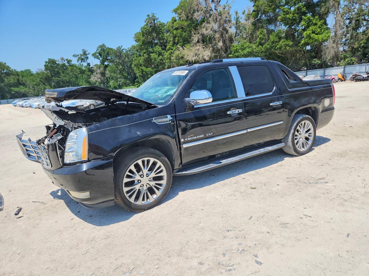 Salvage Cadillac Escalade Image